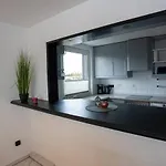 Livemore24 - Space In 24-7 Check-in Apartment Gladbeck