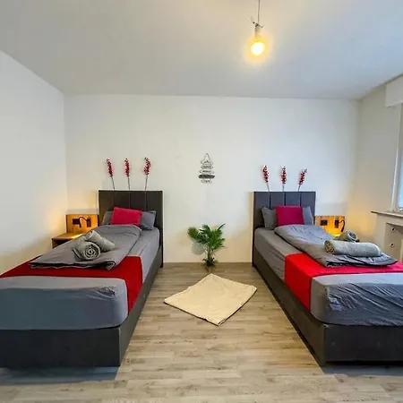 Livemore24 - Space In 24-7 Check-in Lejlighed *